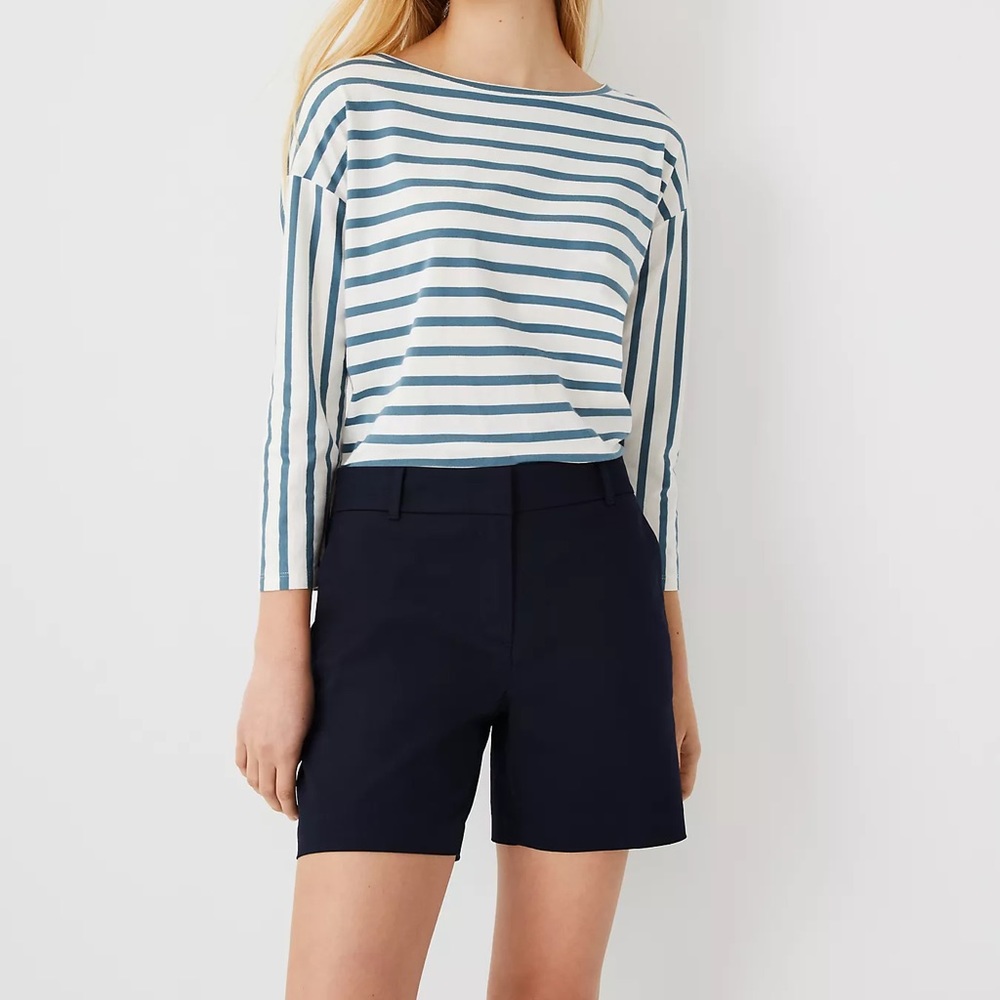 The Metro Short